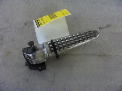 Pillion step right Honda CBR 900 RR 1992 - 1993