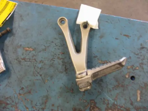 Pillion step left  Kawasaki ZX 6 R 2000 - 2002