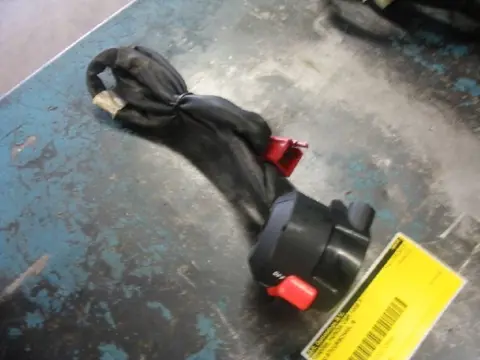 Handlebar switch assy right Honda CBR 1000 F 1993 - 2000