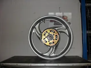 Rear wheel Honda Deauville 650 - 700 1998 - 2001