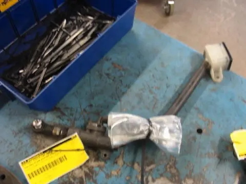 Rear brake master cylinder  Overig Onbekend Unknown 2004 - 2005