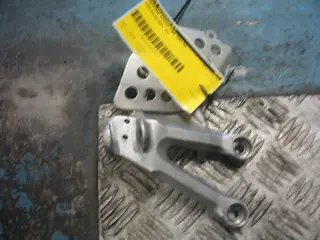 Main step holder right Overig Onbekend Unknown 2004 - 2005