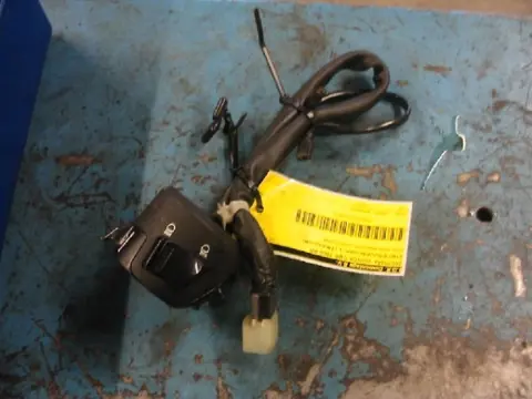 Handlebar switch assy left Overig Onbekend Unknown 2004 - 2005
