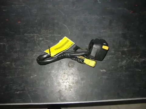 Handlebar switch assy left Suzuki GSX R 750 1996 - 2000