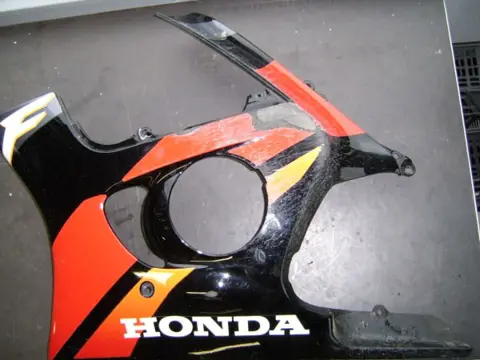 Cowl Left Honda CBR 600 F 1991 - 1994