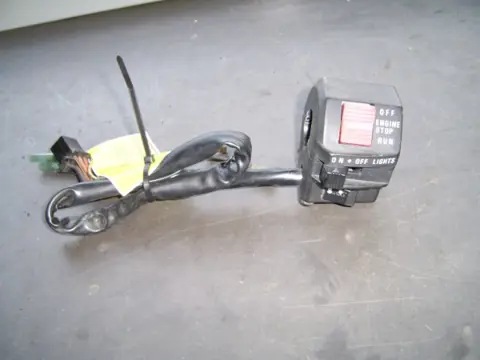 Handlebar switch assy right Suzuki GSX F 600 1988 - 1997