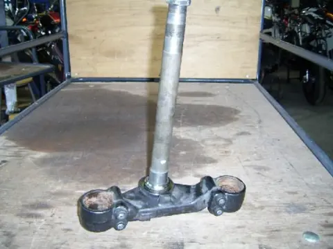 Steering stem Honda ST 1100 Pan European 1990 - 2001