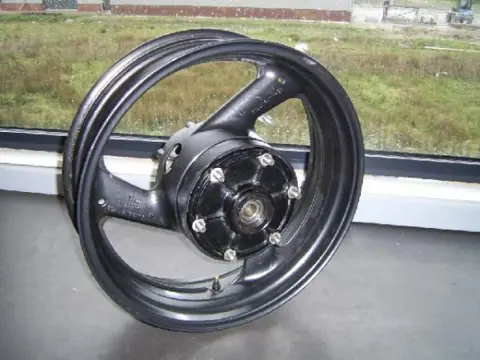 Rear wheel Yamaha FZR 600 1994 - 1996