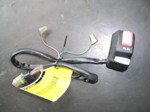 Handlebar switch assy right Yamaha FZR 600 1994 - 1996