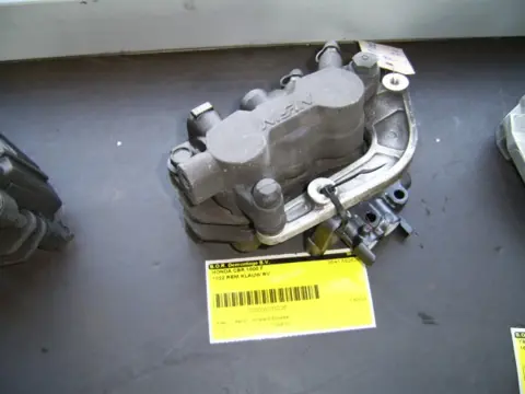 Brake caliper Honda CBR 1000 F 1993 - 2000