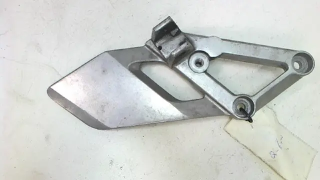 Main step holder left Honda CBR 600 F 1991 - 1994