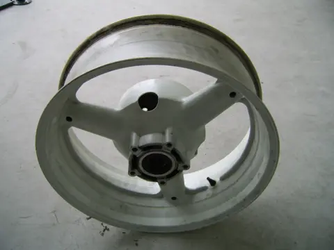 Rear wheel Suzuki TL 1000 1997 - 2002
