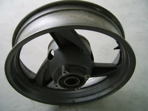 Rear wheel Kawasaki ZZR 600 1993 - 2005