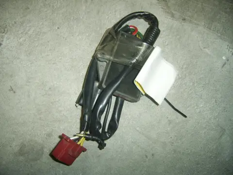 Regulator rectifier  Honda CBR 1000 F 1987 - 1988