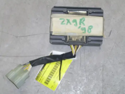 Regulator rectifier  Kawasaki ZX 9 R 1998 - 1999