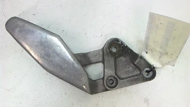 Main step holder left Yamaha FZR 1000 1987 - 1988