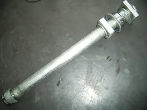 Rear axle Kawasaki ZX 12 R 2002 - 2006
