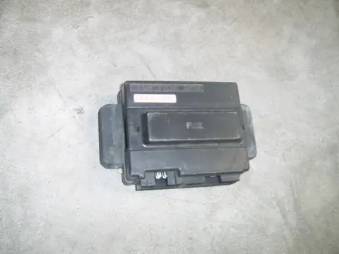 Fuse box Kawasaki GPZ 500 1988 - 1994