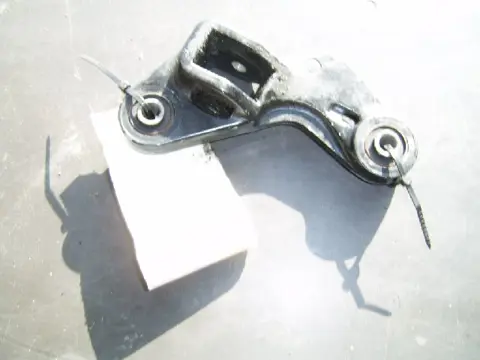 Main step holder left Suzuki GSX F 600 1998 - 2005