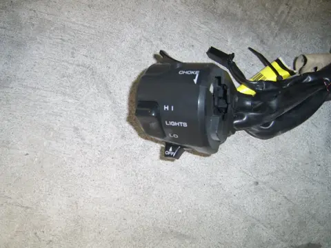 Handlebar switch assy left Kawasaki GPZ 500 1988 - 1994