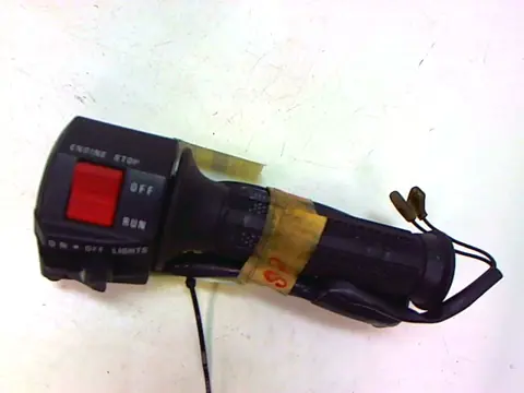 Handlebar switch assy right Suzuki GSX F 750 1988 - 1997