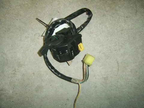 Handlebar switch assy left Suzuki GSX F 750 1988 - 1997