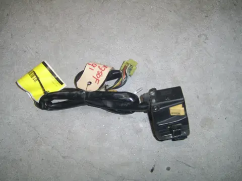 Handlebar switch assy left Suzuki GSX F 750 1988 - 1997