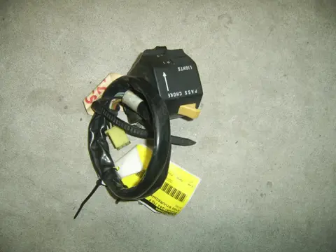 Handlebar switch assy left Suzuki GSX F 750 1988 - 1997
