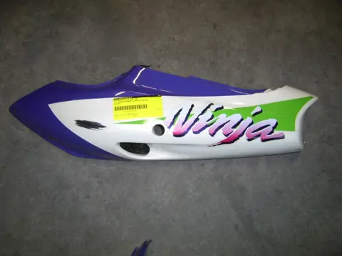 Cowl left rear Kawasaki ZX 9 R 1994 - 1997