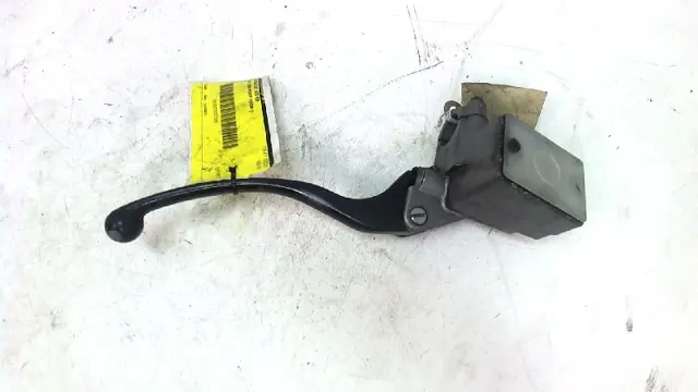 Front brake master cylinder  Honda CBR 400 RR 1989 - 1993