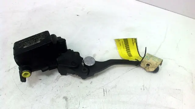 Clutch master cylinder Kawasaki ZZR 1100 1990 - 1992