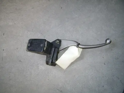 Front brake master cylinder  Suzuki GSX R 1100 1988 - 1990