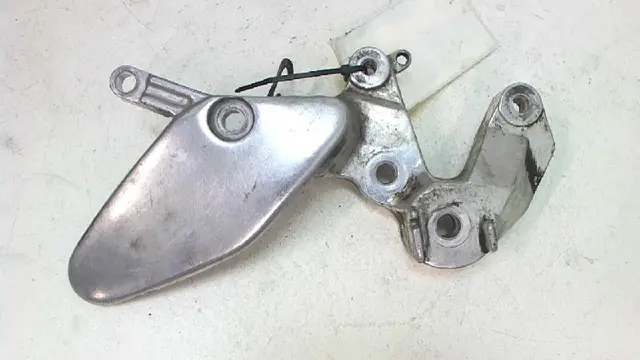 Main step holder right Yamaha FZR 600 1994 - 1996
