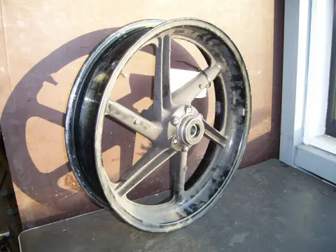 Front Wheel Honda CBR 900 RR 1994 - 1995