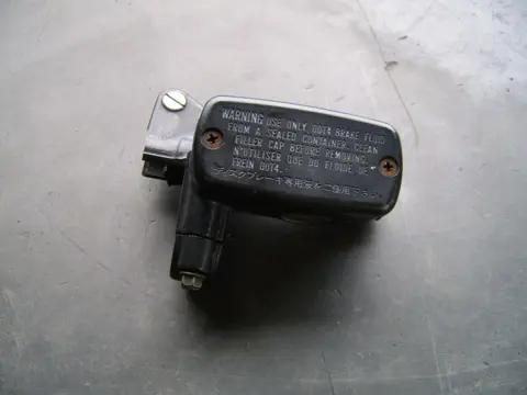 Clutch master cylinder Honda CBR 1000 F 1989 - 1992