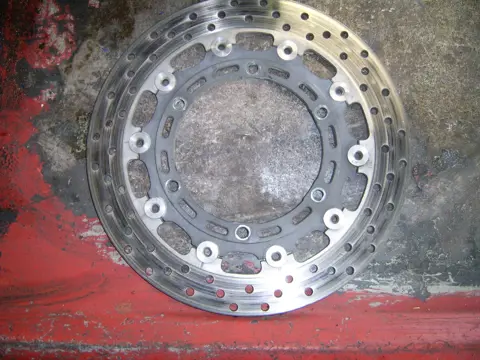 Brake disc front Yamaha YZF R1 1998 - 1999
