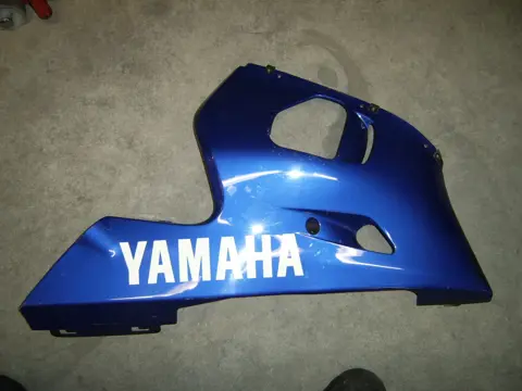 Cowl lower right Yamaha YZF R6 1998 - 2002