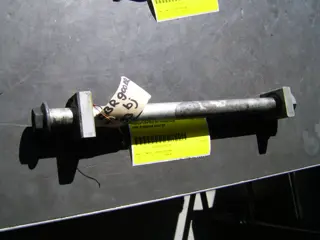 Rear axle Honda CBR 900 RR 1994 - 1995