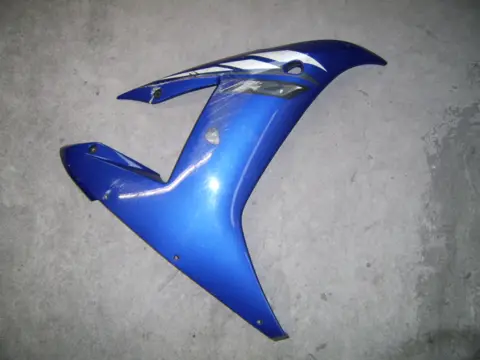 Cowl right Yamaha YZF R1 2002 - 2003