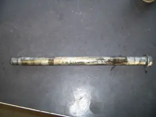 Rear axle Honda CBR 600 F 1991 - 1994