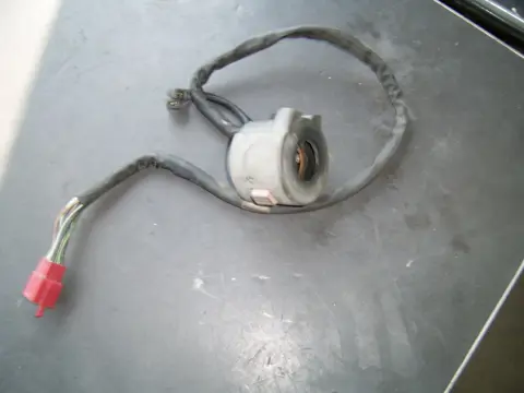 Handlebar switch assy right Honda CBR 1000 F 1987 - 1988