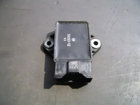 Regulator rectifier  Honda ST 1100 Pan European 1990 - 2001
