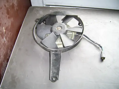 Fan Yamaha YZF R6 1998 - 2002