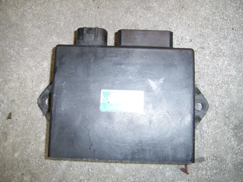 Ignitor CDI ECU Yamaha YZF R1 1998 - 1999