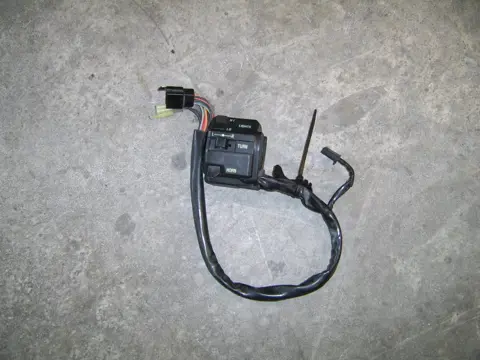 Handlebar switch assy left Kawasaki GPZ 500 1988 - 1994
