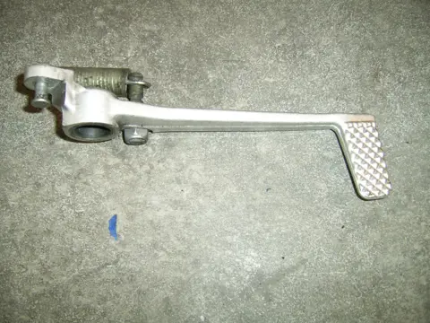 Brake pedal Yamaha YZF R6 1998 - 2002