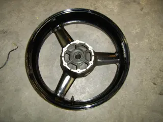 Rear wheel Yamaha YZF R6 1998 - 2002