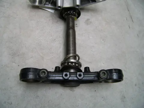 Steering stem Yamaha FAZER 600 1998 - 2000