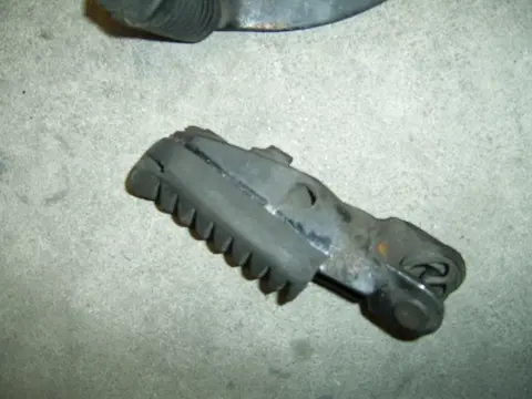 Footrest left Honda TRANSALP 1987 - 1993