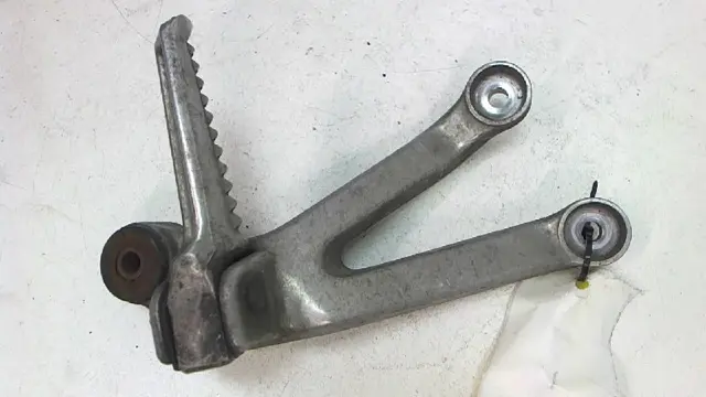 Pillion step right Honda CBR 900 RR 1996 - 1997